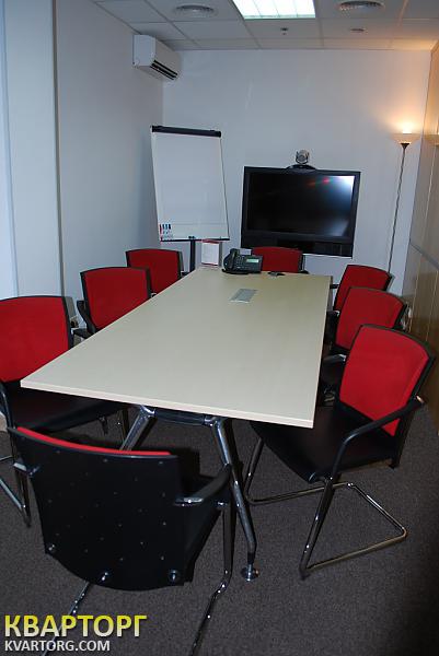 Rent out office. Киев,  Сагайдачного — photo 1