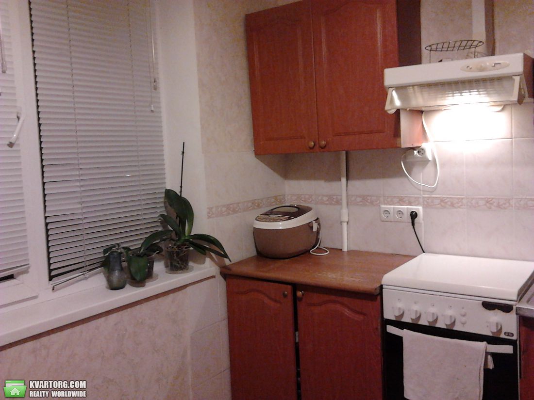 Sell 1-room apartment. Киев,  Приречная — photo 3