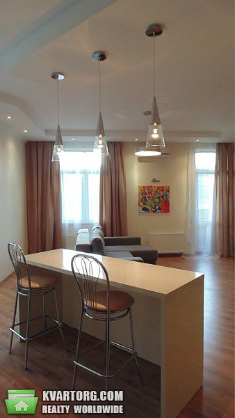 Rent out 2-room apartment. Киев,  Сечевых Стрельцов — photo 2