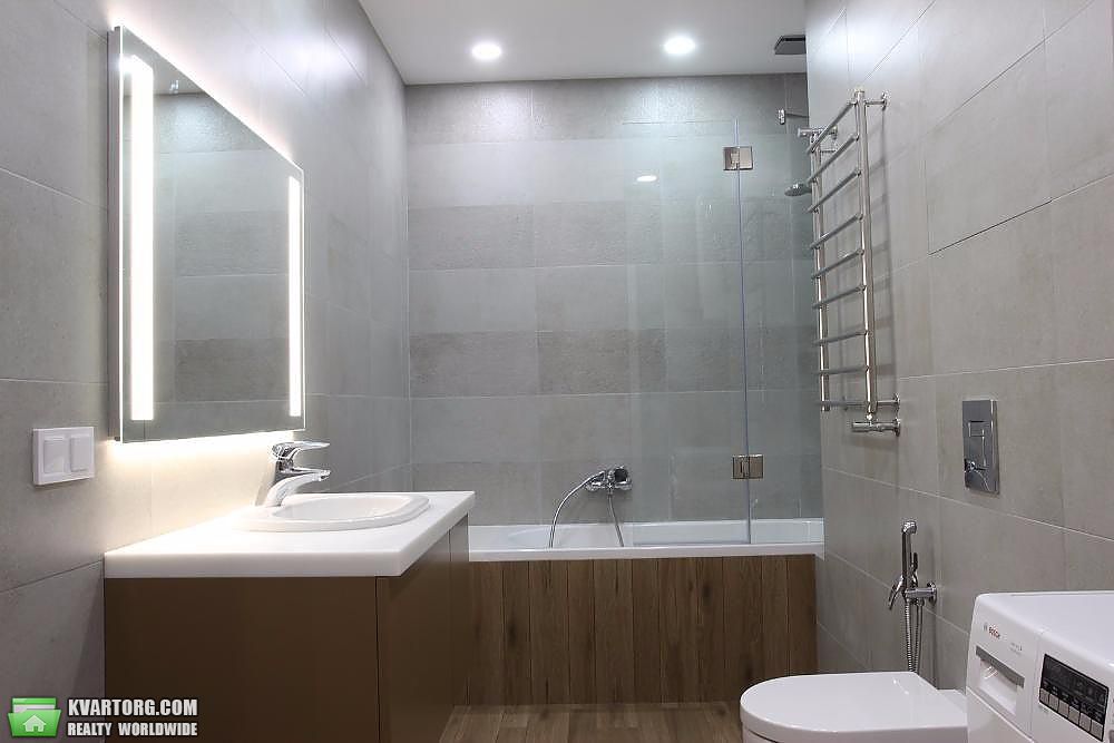 Rent out 2-room apartment. Киев,  Щорса — photo 6