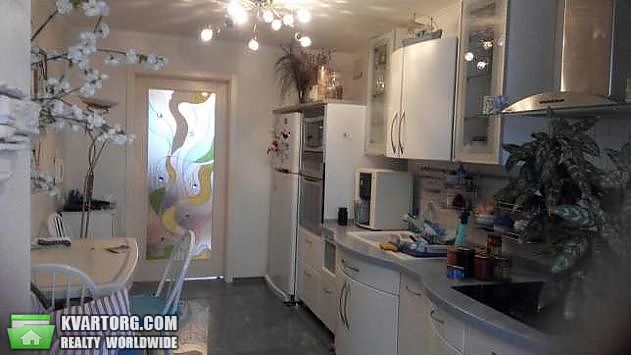 Sell 4-room apartment. Днепропетровск, Набережная Победы — photo 1