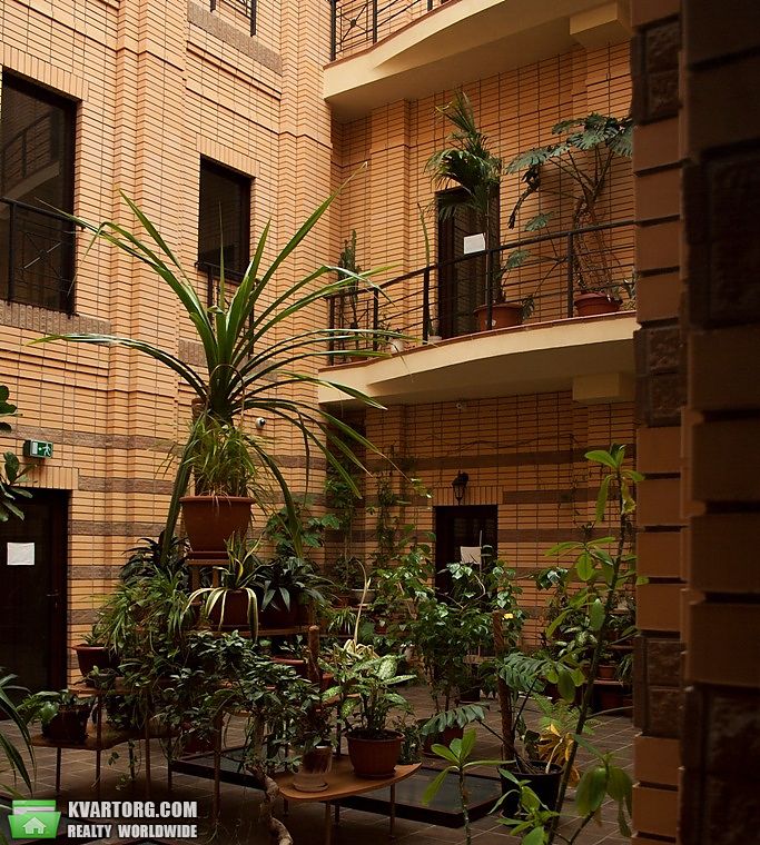 Rent out office. Киев,  Мельникова — photo 1