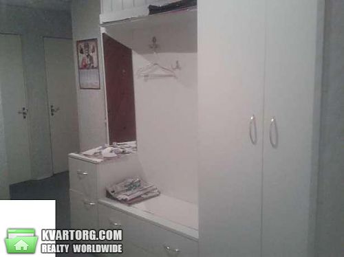 Rent out 3-room apartment. Киев,  Спасская — photo 10