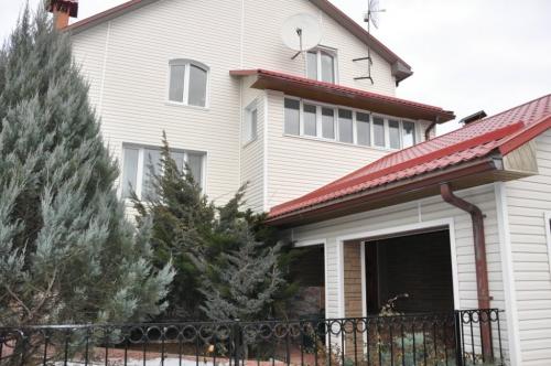 Sell house. Полтава, Бригадная — photo 1