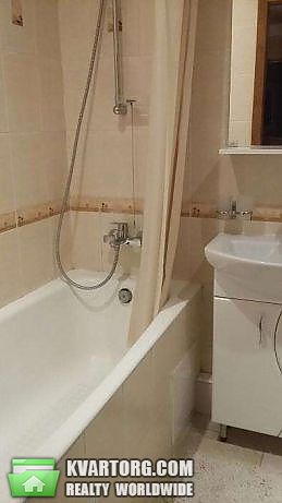 Sell 3-room apartment. Киев,  Борщаговская — photo 8