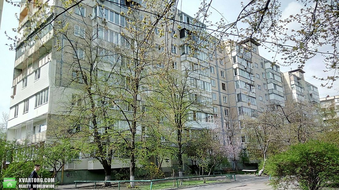 Sell 3-room apartment. Киев,  Плеханова — photo 1