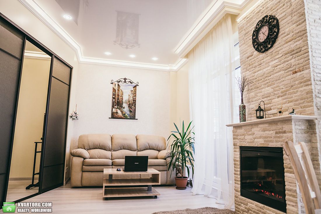 Sell 1-room apartment. Одесса, Французский бульвар — photo 1