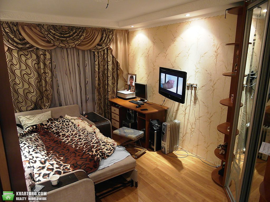 Sell 3-room apartment. Киев,  Малышко — photo 1