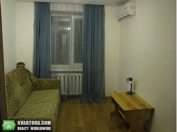 Rent out 2-room apartment. Киев, Олени телиги — photo 2