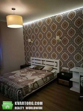 Rent out 2-room apartment. Харьков, Проспект Науки — photo 1