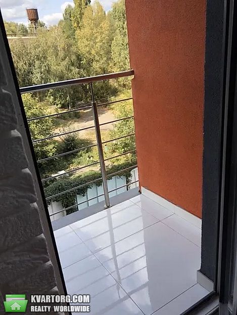 Rent out 2-room apartment. Киев, Ракетная — photo 5
