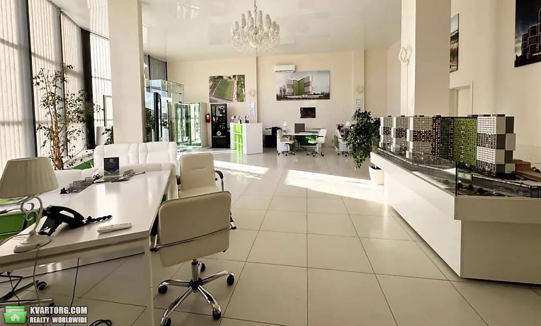 Rent out office. Киев, Бажана — photo 2