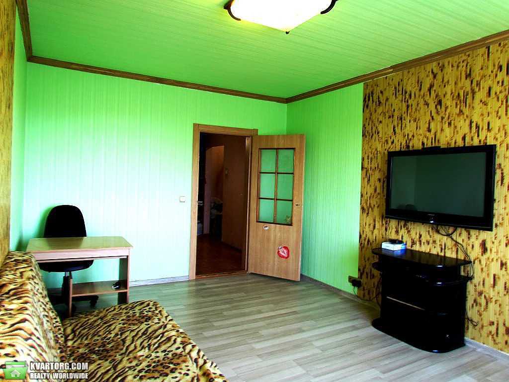 Sell 3-room apartment. Киев,  Олевская — photo 3