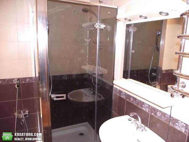 Rent out 2-room apartment. Киев,  Орлика — photo 9