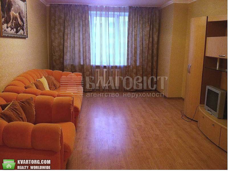 Rent out 3-room apartment. Киев,  Чорновола Вячеслава — photo 9
