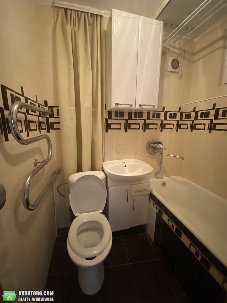 Sell 2-room apartment. Киев, Харьковское шоссе — photo 9