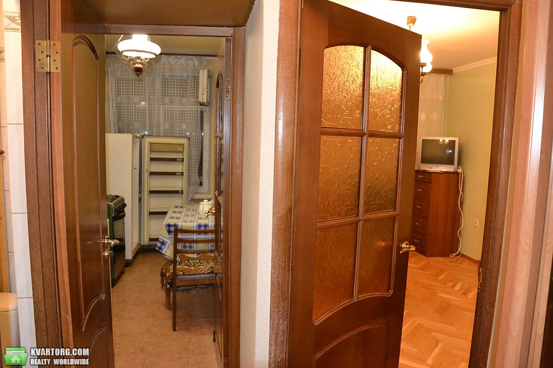 Rent out 1-room apartment. Киев,  Бастионный пер — photo 3