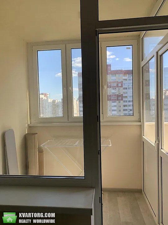 Rent out 1-room apartment. Киев,  Ясиноватский пер — photo 4