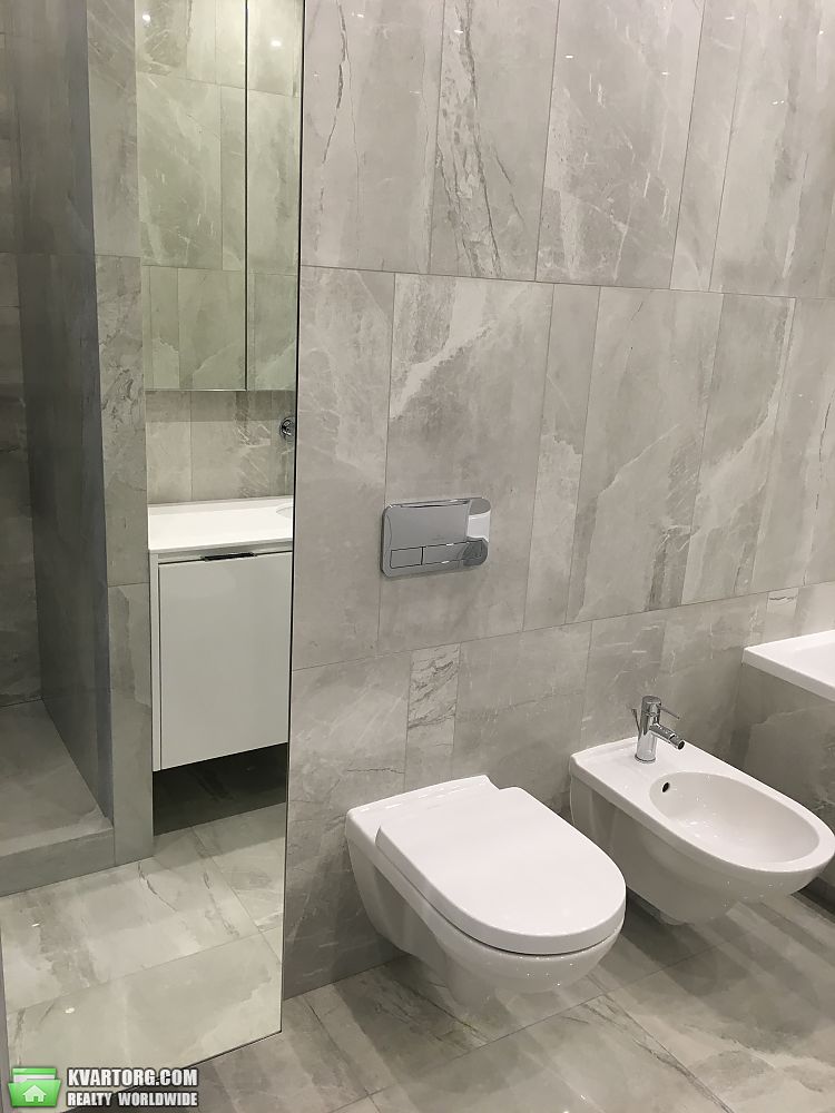 Sell 4-room apartment. Киев,  Драгомирова — photo 8
