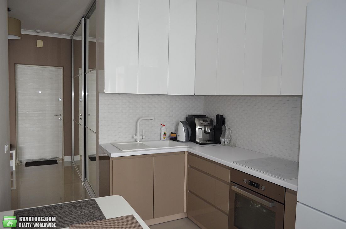 Sell 1-room apartment. Киев,  Драгоманова — photo 9