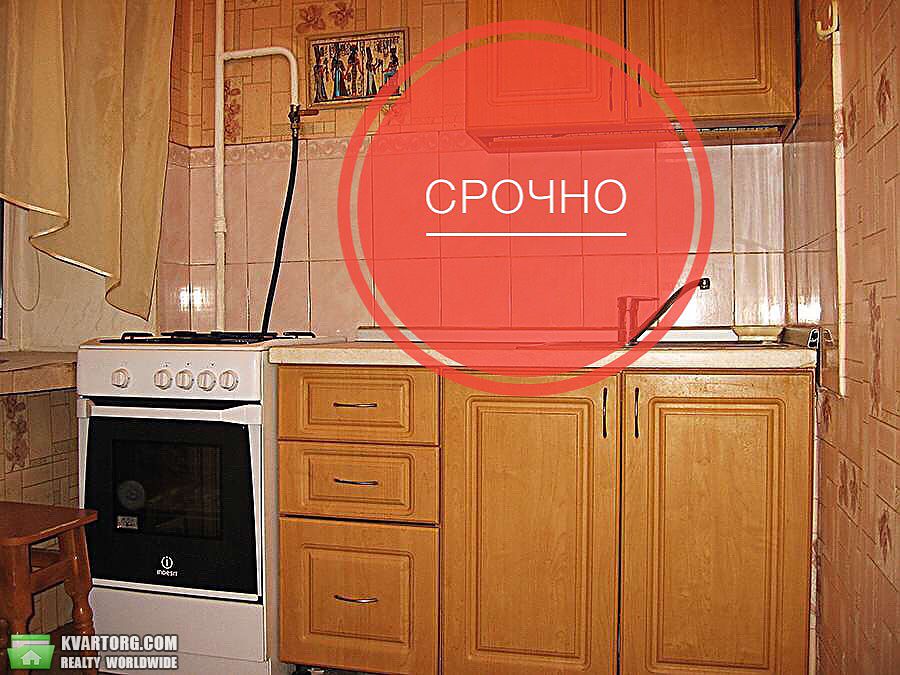 Rent out 2-room apartment. Киев,  Стратегическое шоссе — photo 1