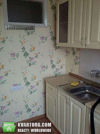 Rent out 2-room apartment. Киев,  Малокитаевская — photo 10