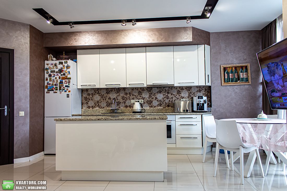 Sell 4-room apartment. Киев, регенераторная — photo 2
