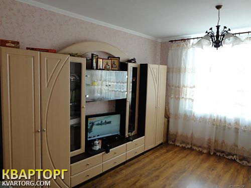 Sell 2-room apartment. Киев, Тростянецкая — photo 1