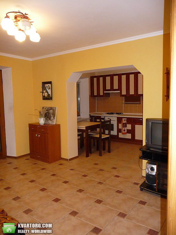 Rent out 3-room apartment. Одесса, Королева — photo 2