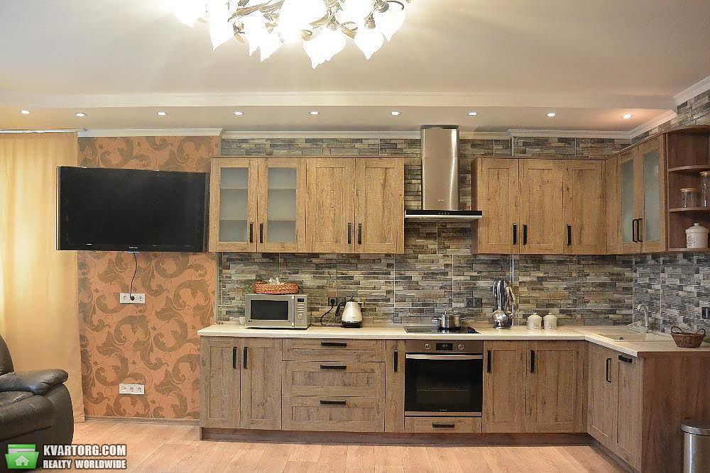 Rent out 4-room apartment. Киев,  Лобачевского проспект — photo 2