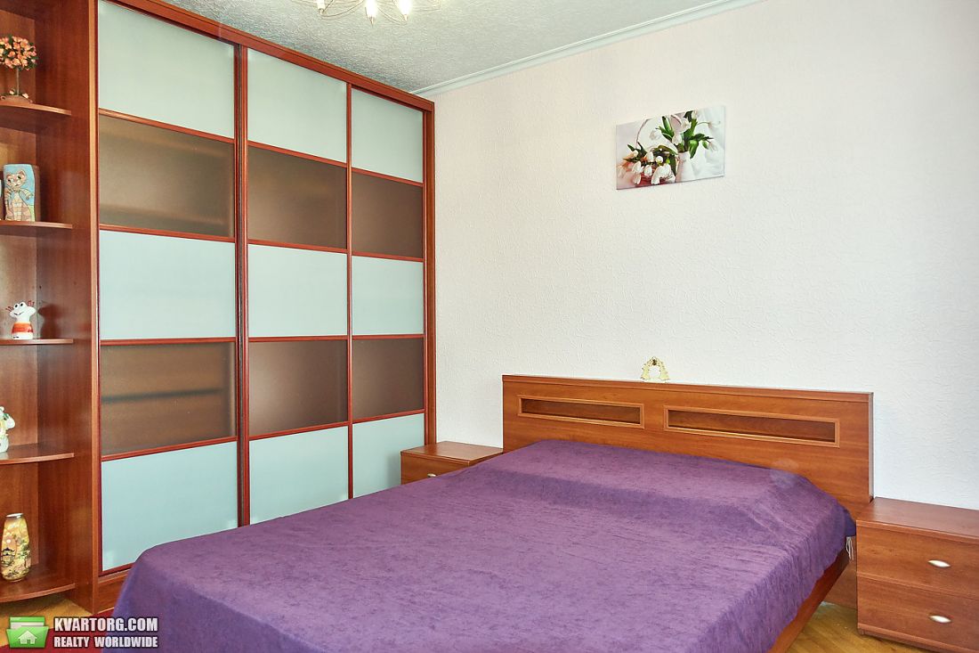 Rent out 2-room apartment. Киев,  Радужная — photo 4