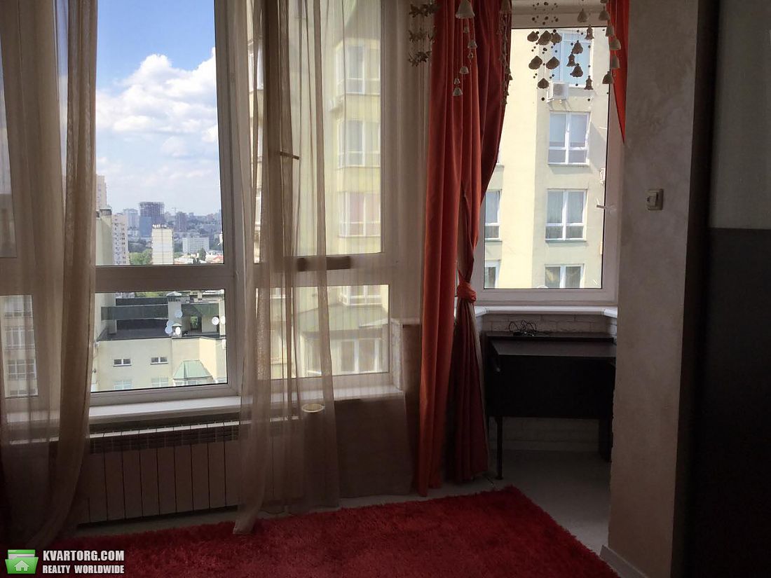 Rent out 3-room apartment. Киев,  Кудряшова — photo 6