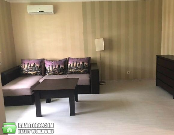 Sell 1-room apartment. Киев,  Метрологическая — photo 1