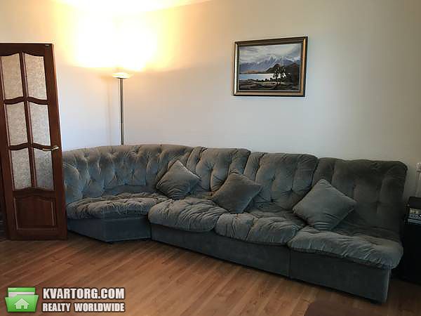 Sell 3-room apartment. Киев,  Стратегическое шоссе — photo 3