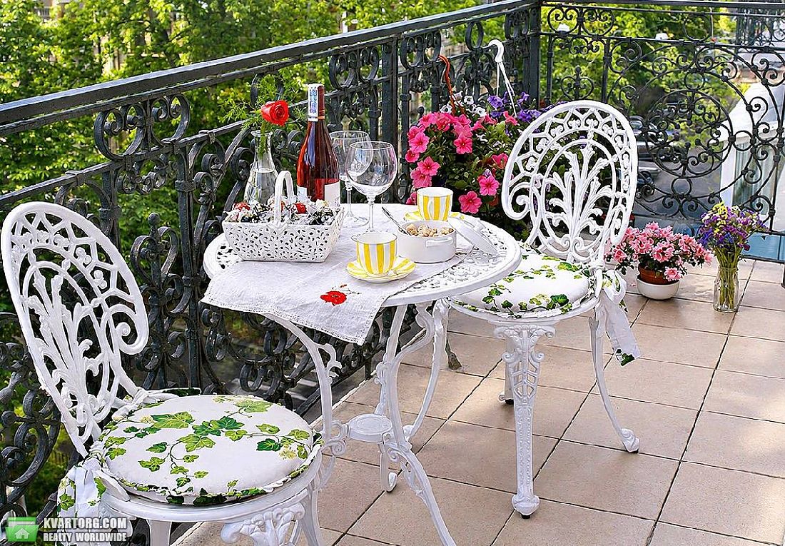 Rent out 2-room apartment. Киев, Малая Житомирская — photo 10