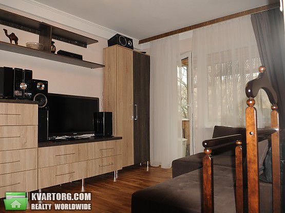 Sell 2-room apartment. Киев,  Грекова — photo 5