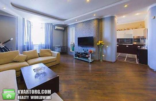 Sell 3-room apartment. Киев,  Щорса — photo 1