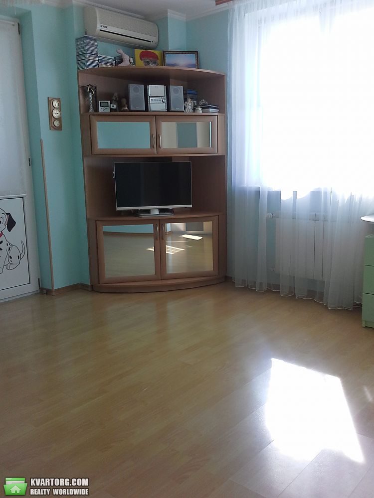 Sell 1-room apartment. Киев,  Автозаводская — photo 8