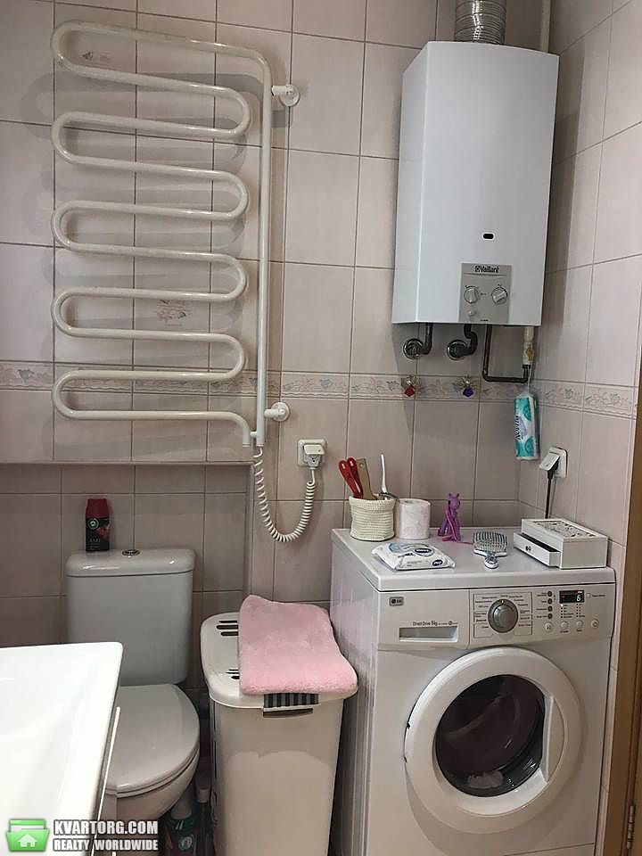 Rent out 2-room apartment. Киев,  Фрунзе — photo 10
