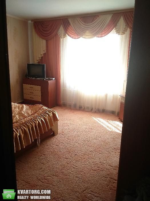 Exchange house. Киевская обл., Райдужна — photo 4