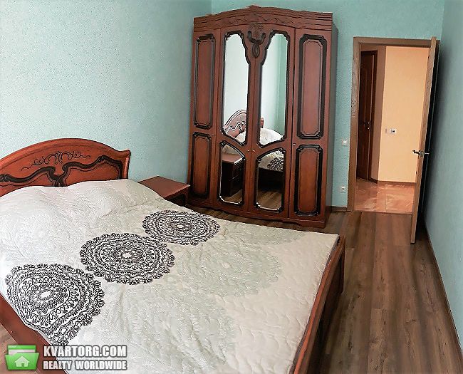 Rent out 2-room apartment. Киев, Карпа Валовня — photo 5