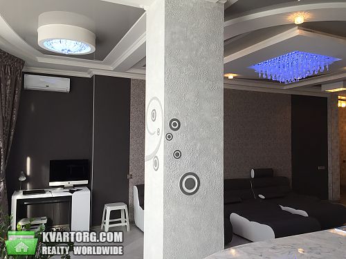 Rent out 3-room apartment. Одесса, Французский бульвар — photo 4
