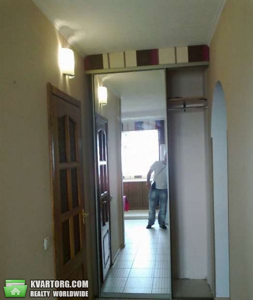 Sell 1-room apartment. Киев,  Автозаводская — photo 6