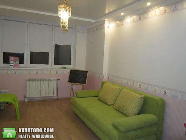 Sell 2-room apartment. Киев, Урловская — photo 2