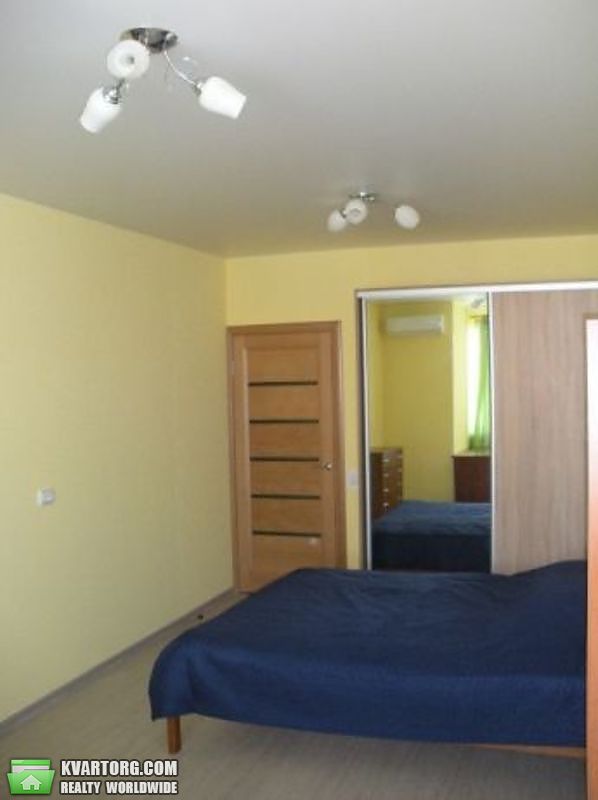 Rent out 1-room apartment. Киев,  Островского — photo 1
