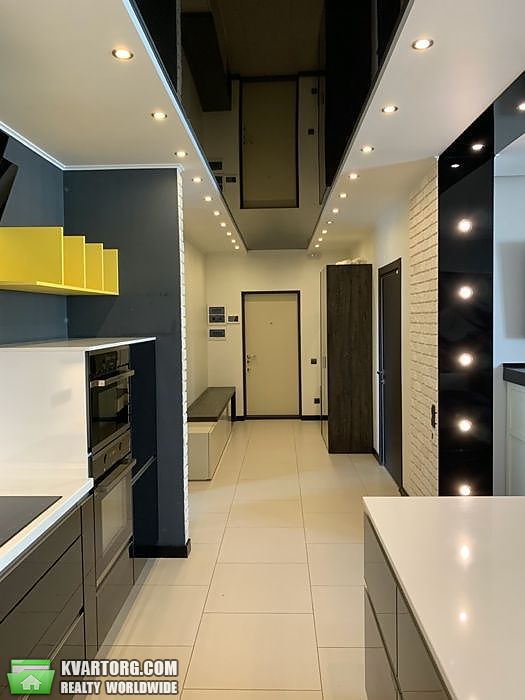 Sell 2-room apartment. Киев,  Вышгородская — photo 3