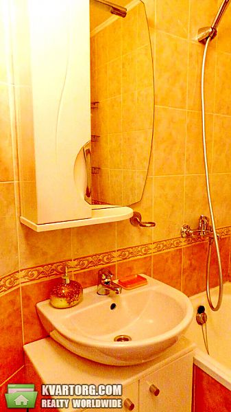 Rent out 2-room apartment. Киев, Закревского — photo 4