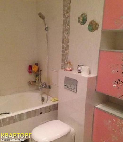 Rent out 3-room apartment. Киев,  Героев Сталинграда пр — photo 10