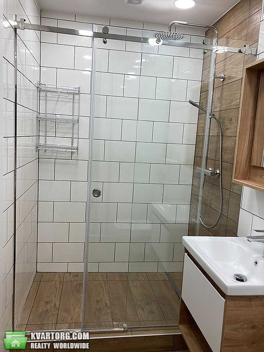Rent out 2-room apartment. Киев, Сверстюка — photo 9
