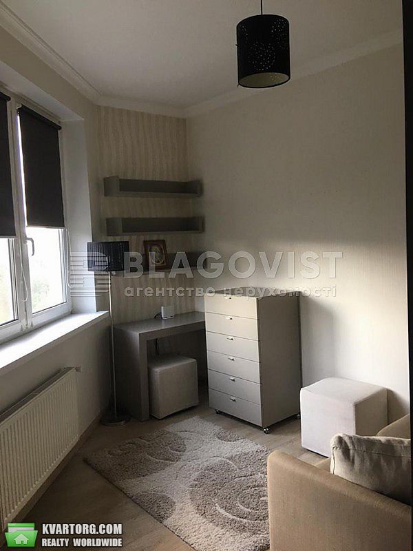 Rent out 2-room apartment. Киев,  Большая Китаевская — photo 7